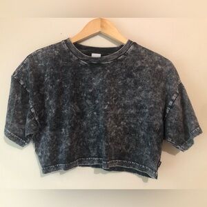 ♦️ TNA | Cropped Tee